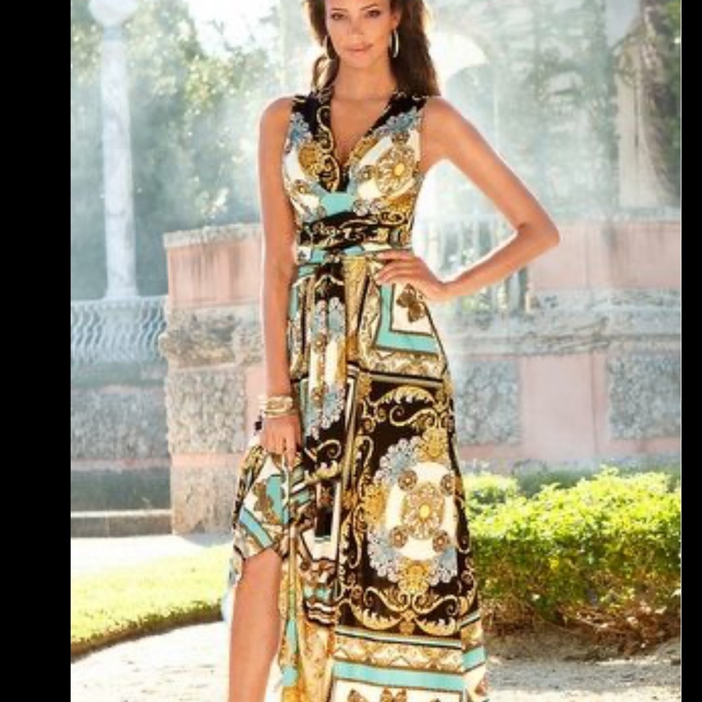 Print Wrap Maxi Dress 5ft 7 in model worn once for a wedding